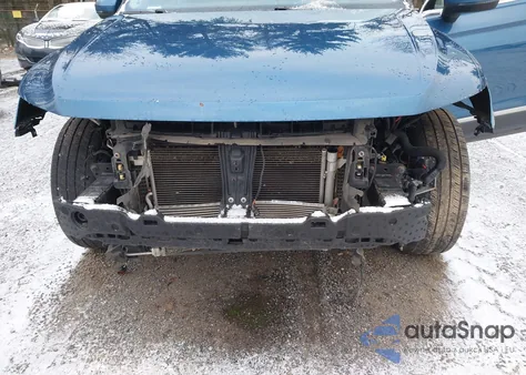 2019 Volkswagen Tiguan 2.0T Se/2.0T Sel/2.0T Sel R-Line/2.0T Sel R-Line Black z USA, uszkodzony, nr VIN 3VV2B7AX4KM023998